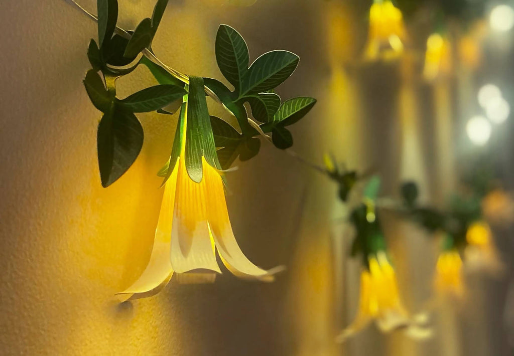 White Enchanting Flower Paper Lamps (With Fairy Lights)