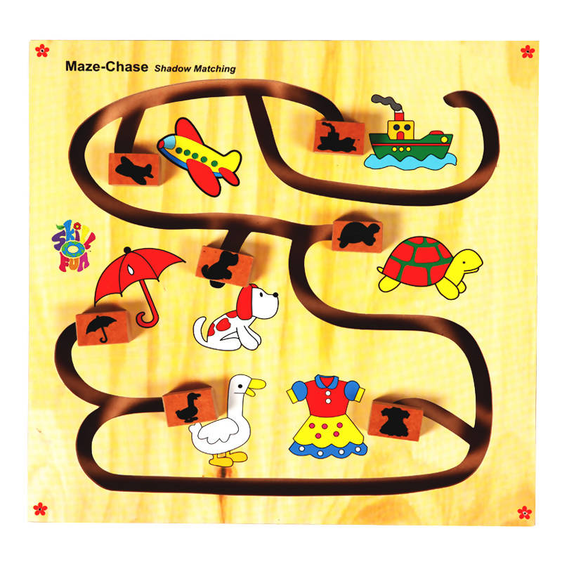 Maze Chase Shadow Matching Game